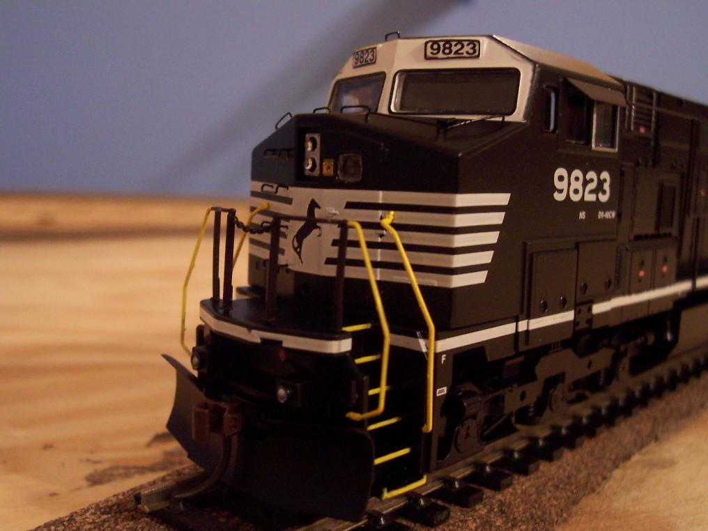NS #9823 D9-40CW